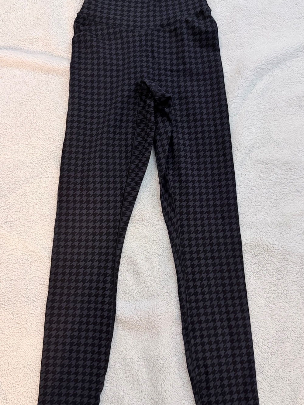 P'tula Bare Houndstooth Leggings